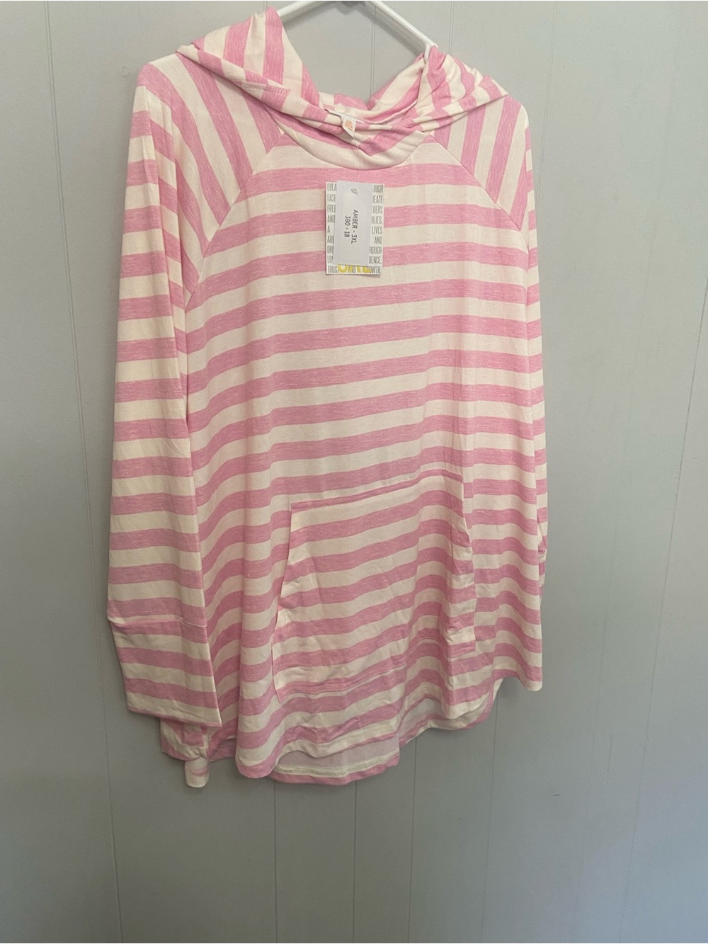 NWT LuLaRoe Pink & White Striped Hoodie Lightweight ‘Amber’ Size 3XL.